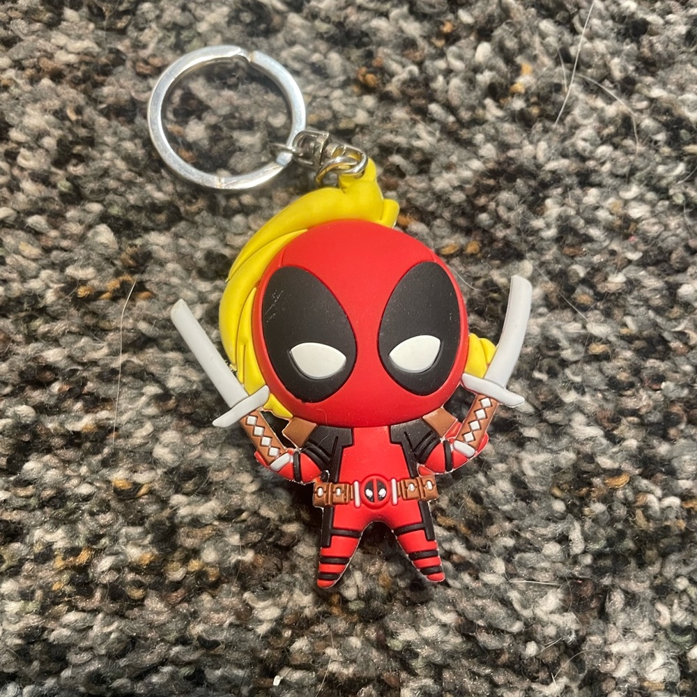 Funko Lady Deadpool Figural Key Ring